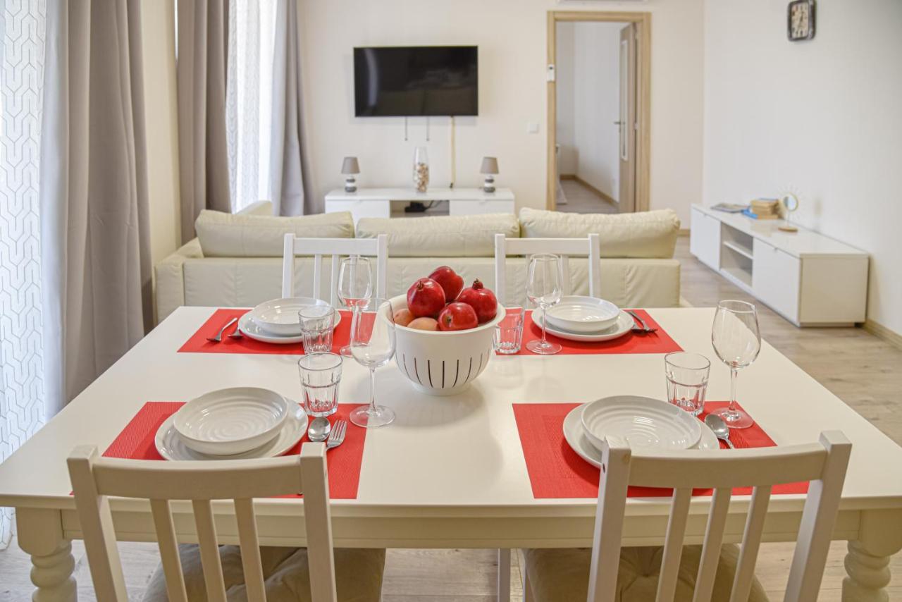 Apartamento Elegante Com Garagem E Piscina Na Praia Da Rocha Portimao Exterior photo